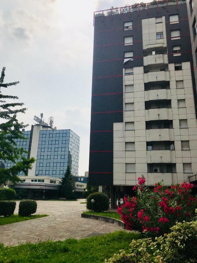 Chic Panoramic Apartment Bergamo Bagian luar foto
