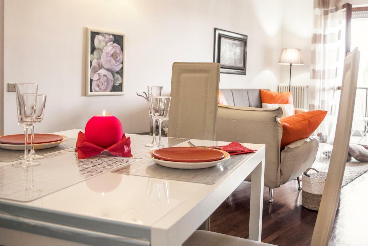 Chic Panoramic Apartment Bergamo Bagian luar foto
